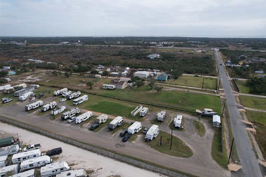 2156 Johnson Rd, Aransas Pass, TX for sale - Primary Photo - Image 1 of 1