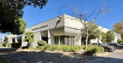 1350 Stellar Dr, Oxnard, CA for lease Building Photo- Image 1 of 8