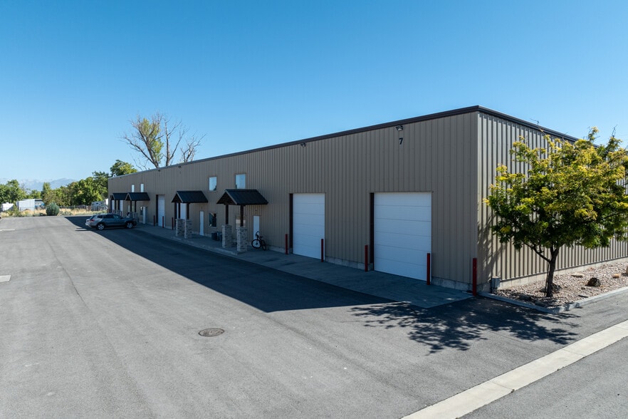 Warehouse Park, Land, & Billboard - 1031 Exchange Property