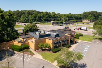 1-60 Town Center Way, Hampton, VA for lease Building Photo- Image 1 of 20