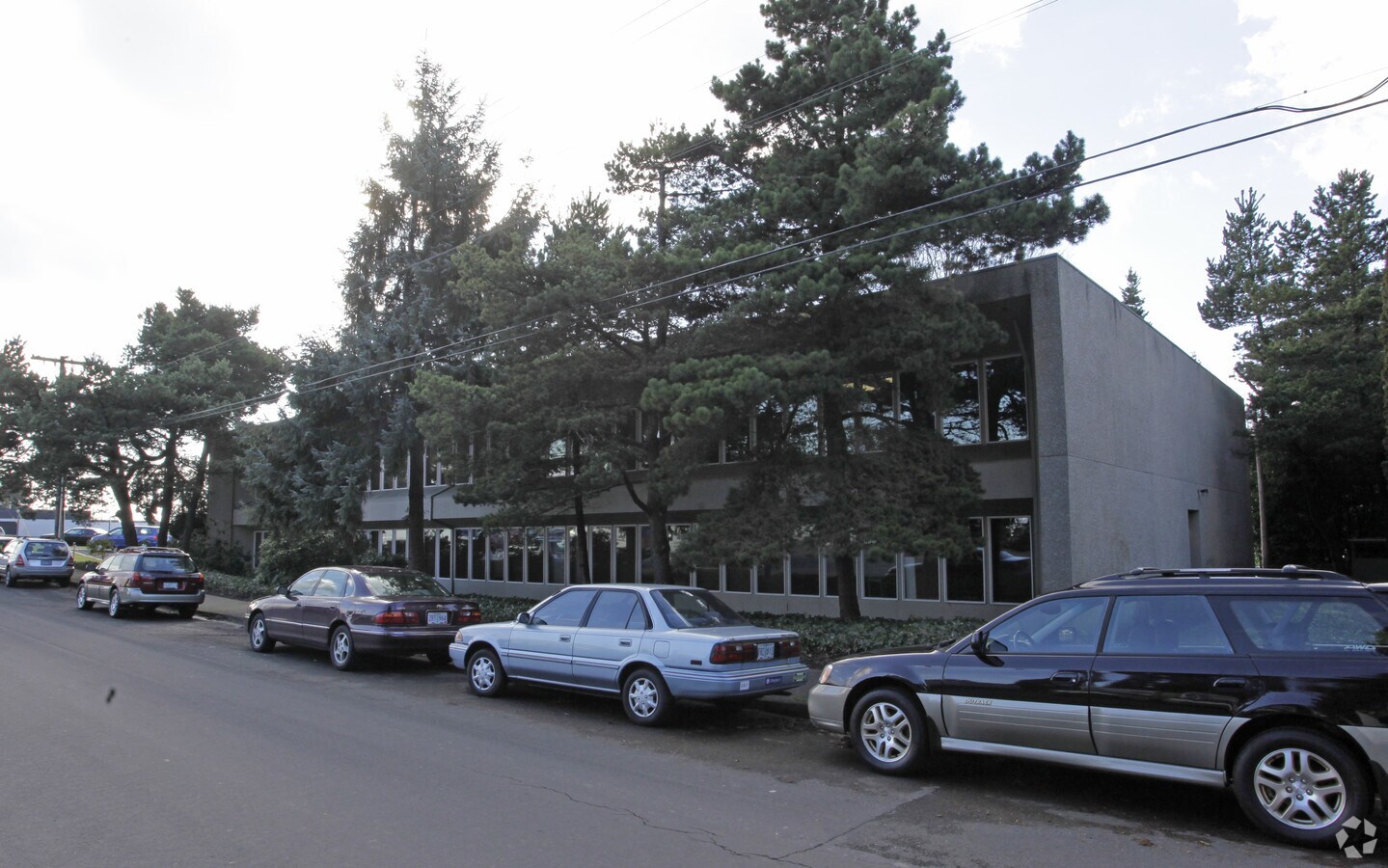 10445 SW Canyon Rd, Beaverton, OR 97005