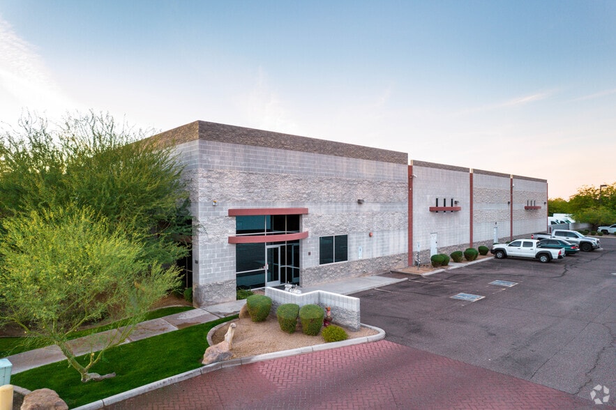 160 E Corporate Pl, Chandler, AZ for sale - Building Photo - Image 3 of 6