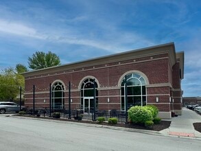 2501 S 90th St, Omaha, NE for lease Building Photo- Image 2 of 20