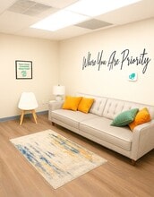 3030 W Clearwater Ave, Kennewick, WA for lease Interior Photo- Image 1 of 15