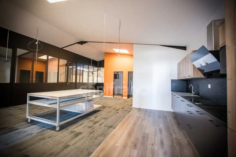 Office in Sète for lease - Interior Photo - Image 1 of 8