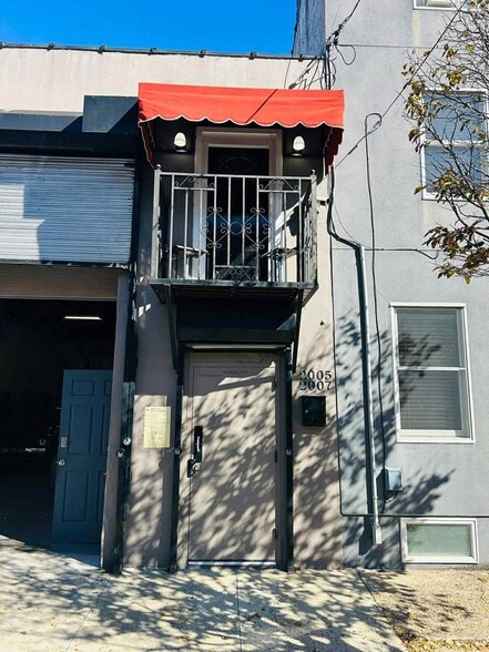 2005 2005-7 E Sergeant st, Philadelphia, PA for sale - Primary Photo - Image 1 of 7