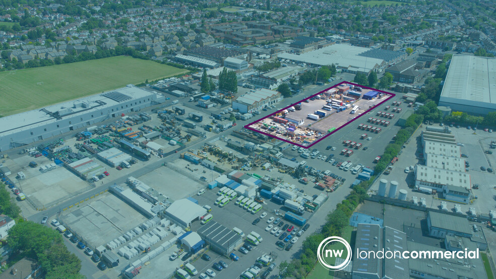 Lumen Road, Wembley for lease - Primary Photo - Image 1 of 4