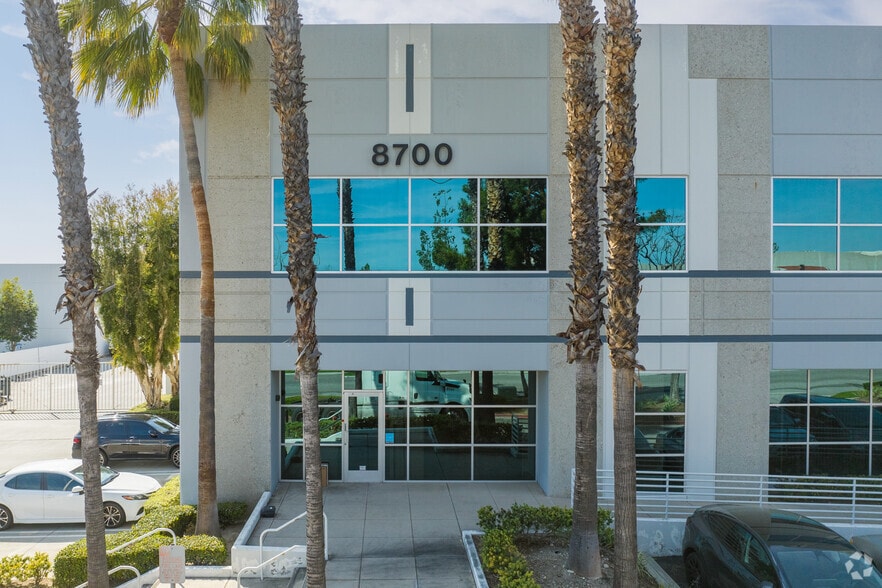 8700 White Oak Ave, Rancho Cucamonga, CA for lease - Building Photo - Image 3 of 7
