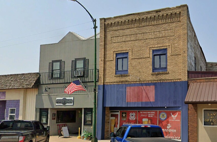 231-239 N Main St, Freeman, SD for sale Primary Photo- Image 1 of 1