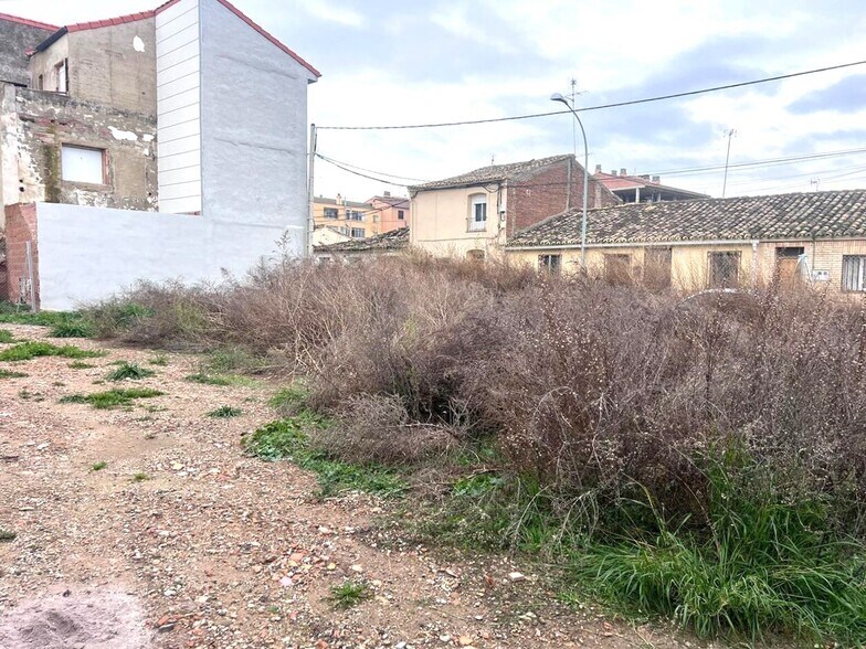 Land in Castejón for sale - Building Photo - Image 3 of 12