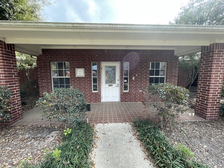 16255 Longenbaugh Dr, Houston, TX for lease - Building Photo - Image 2 of 21