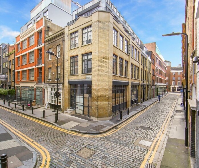 57 Hoxton Sq, London for sale - Primary Photo - Image 1 of 1