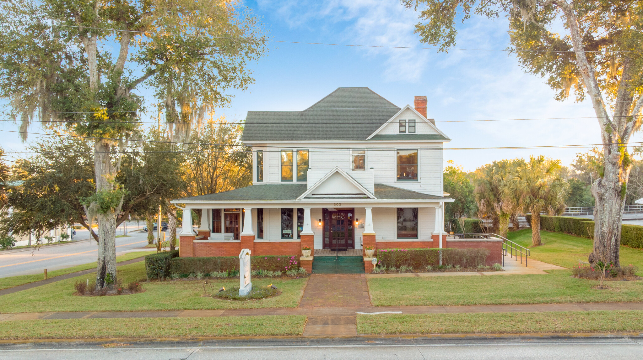 302 W New York Ave, Deland, FL for sale Building Photo- Image 1 of 1