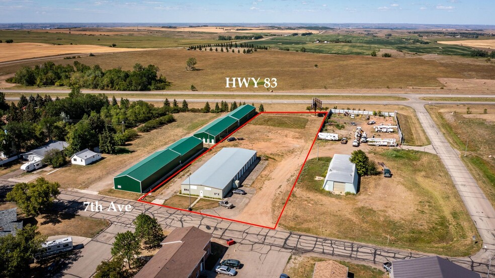 308 7th St N, Wilton, ND for sale - Primary Photo - Image 1 of 1