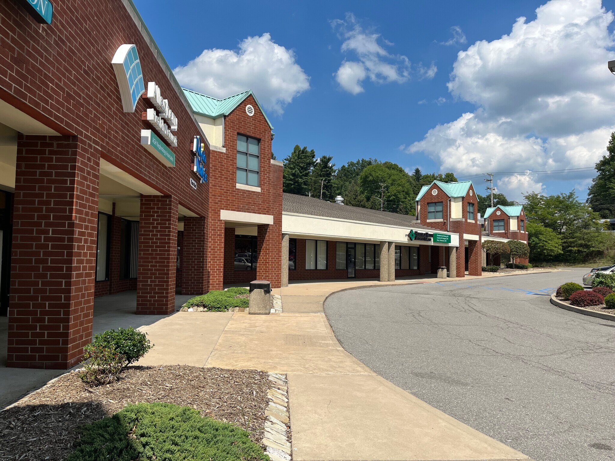 1136 Thorn Run Rd, Coraopolis, PA 15108 Thorn Run Crossing