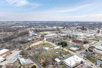 120 E Clark St, Freeport, IL - aerial  map view