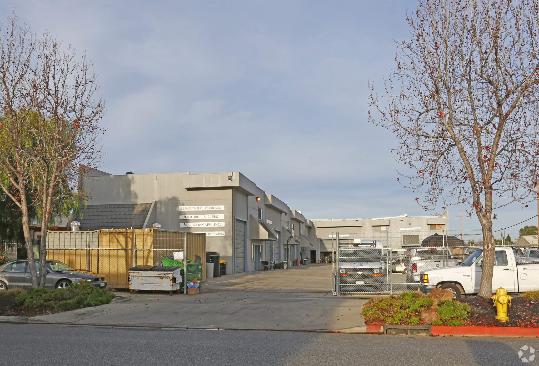 355 E McGlincey Ln, Campbell, CA for sale Primary Photo- Image 1 of 1