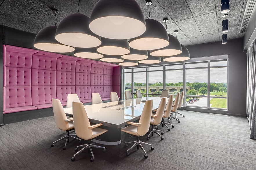 6800 Weiskopf Ave, McKinney, TX for lease - Building Photo - Image 3 of 12