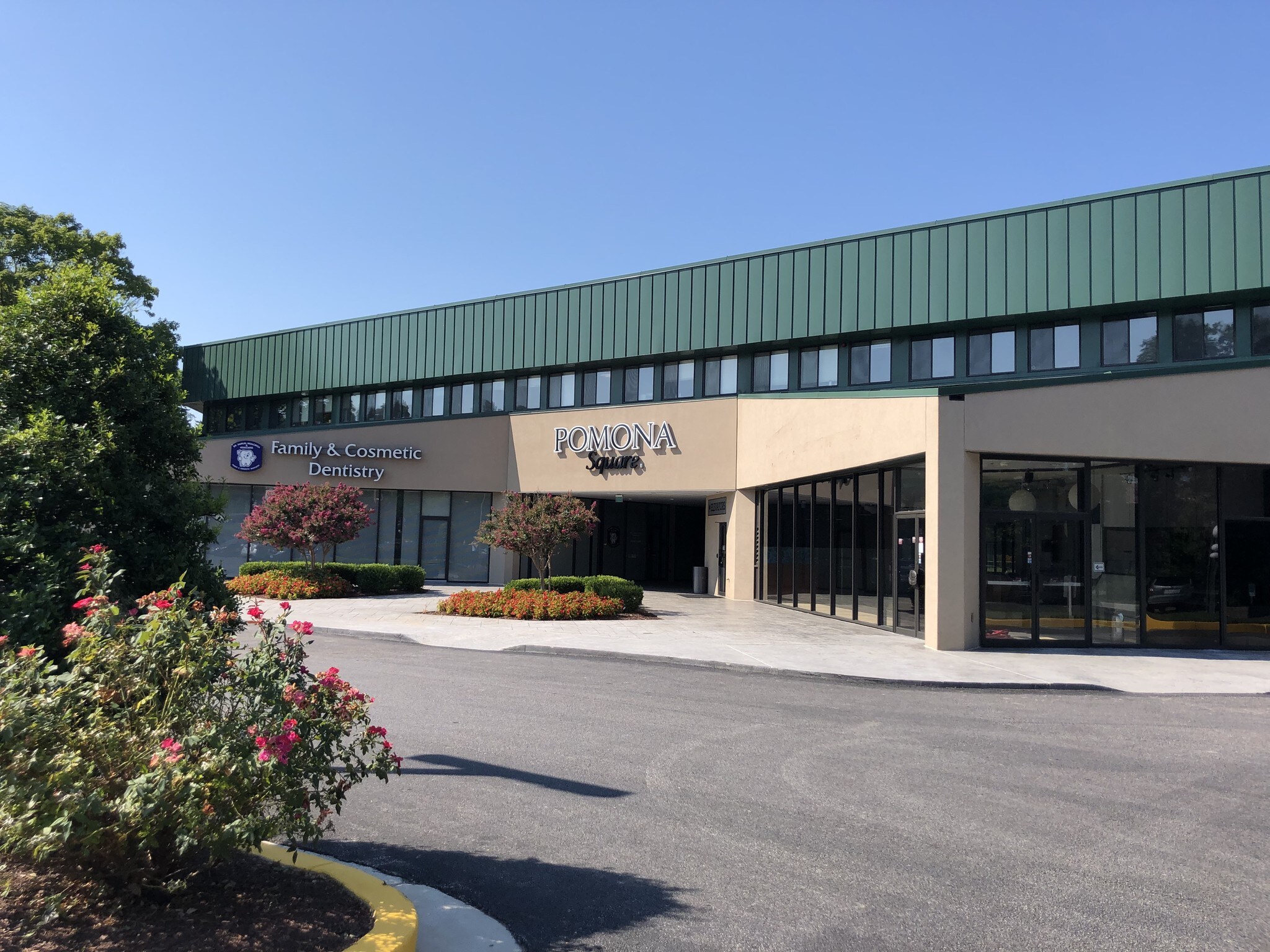 1700 Reisterstown Rd, Pikesville, MD 21208 Pomona Square