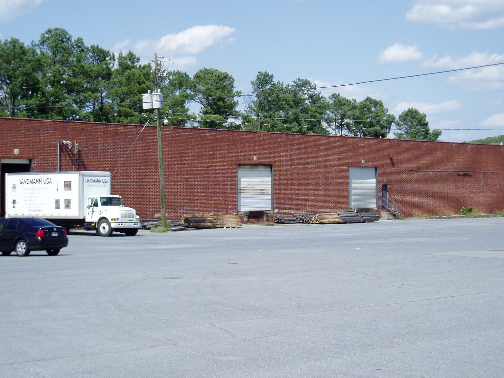 125 Old Mill, Cartersville, GA for sale Primary Photo- Image 1 of 1