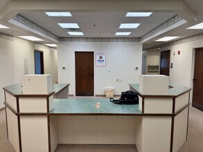 13300 IL Route 47, Huntley, IL for lease Interior Photo- Image 2 of 12