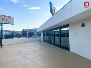 7307-7309 Canoga Ave, Canoga Park, CA for lease Building Photo- Image 1 of 6