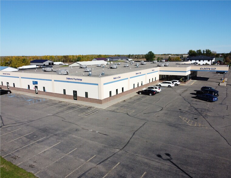 1611 Anne St NW, Bemidji, MN for sale - Building Photo - Image 1 of 1