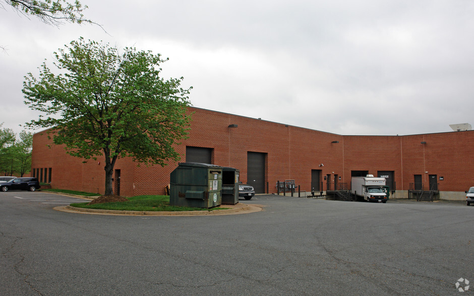 7420 Fullerton Rd, Springfield, VA for lease - Building Photo - Image 3 of 5