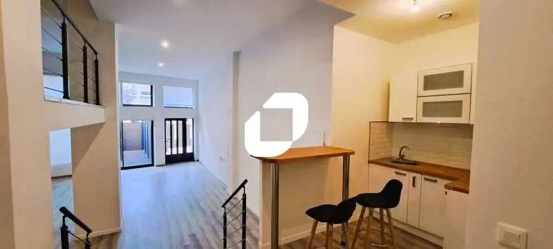 Office in Montreuil for lease - Building Photo - Image 2 of 10