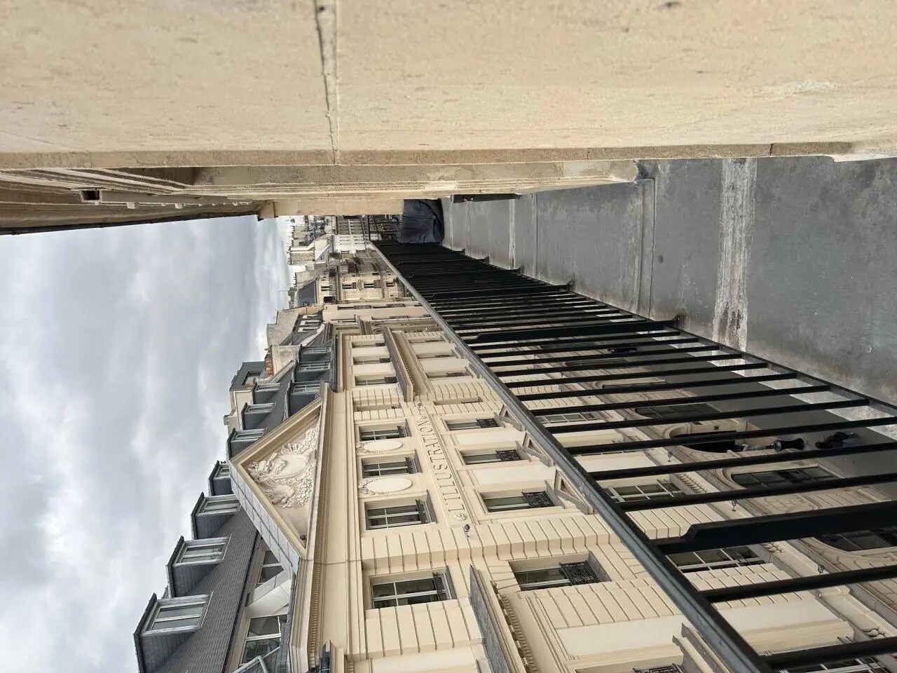 Office in Paris for lease Building Photo- Image 1 of 19