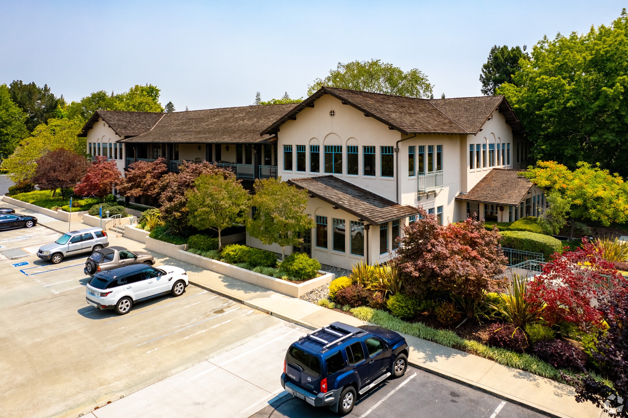 155 Linfield Dr, Menlo Park, CA for lease Primary Photo- Image 1 of 6