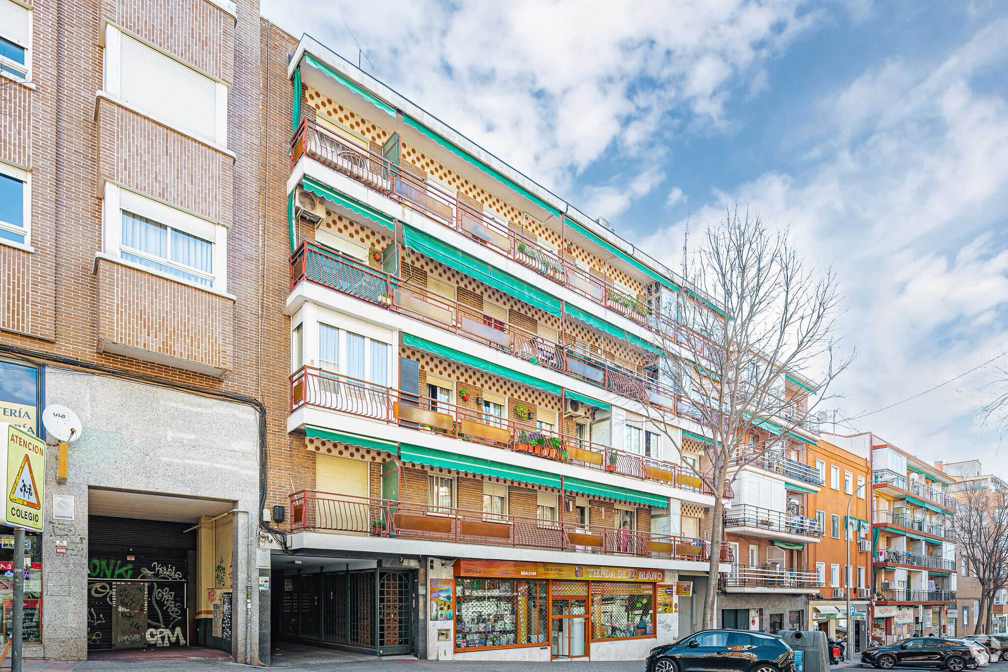 Calle Lago Constanza, 7, Madrid, Madrid for sale Primary Photo- Image 1 of 3