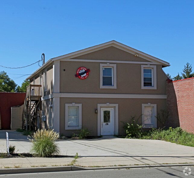 28 W Linden Ave, Miamisburg, OH 45342