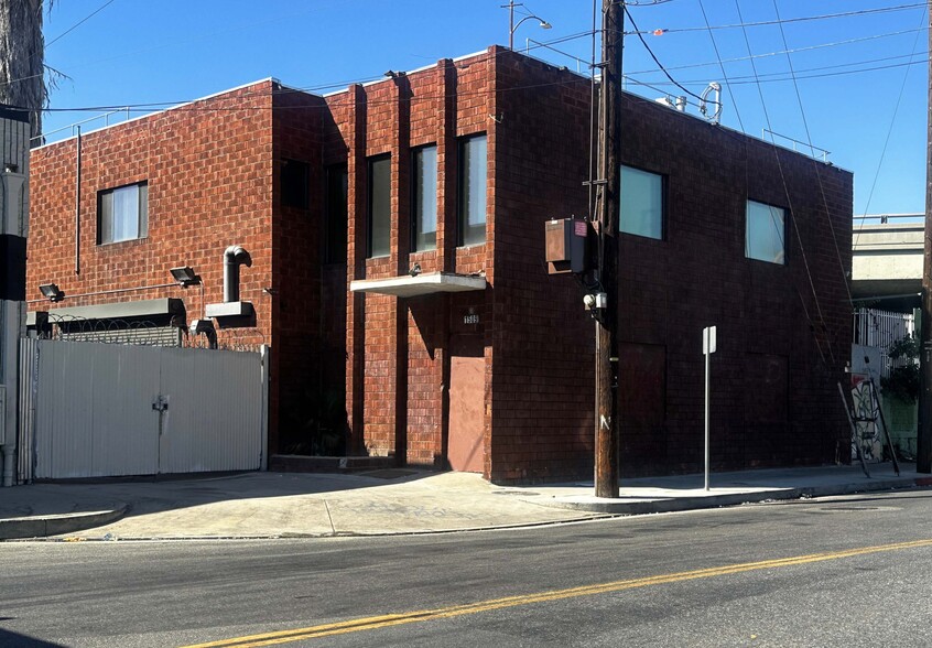 1509 Mateo St, Los Angeles, CA for sale - Building Photo - Image 2 of 24