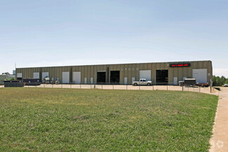 More details for 200 NE 12th St, Moore, OK - Industrial for Lease