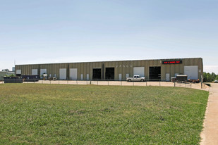 200 NE 12th St, Moore OK - Warehouse