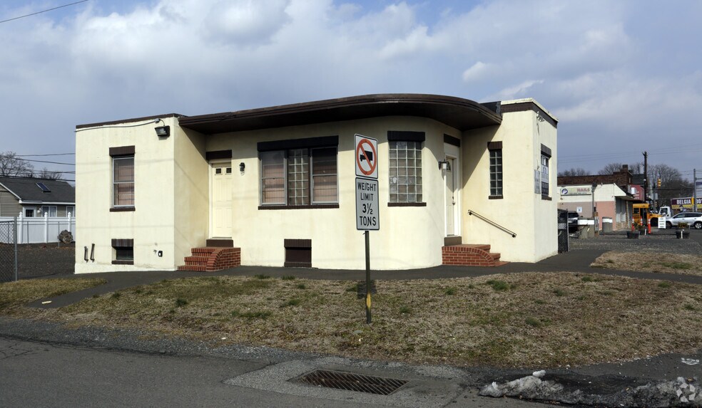 705 State Rd, Croydon, PA for sale - Primary Photo - Image 1 of 1