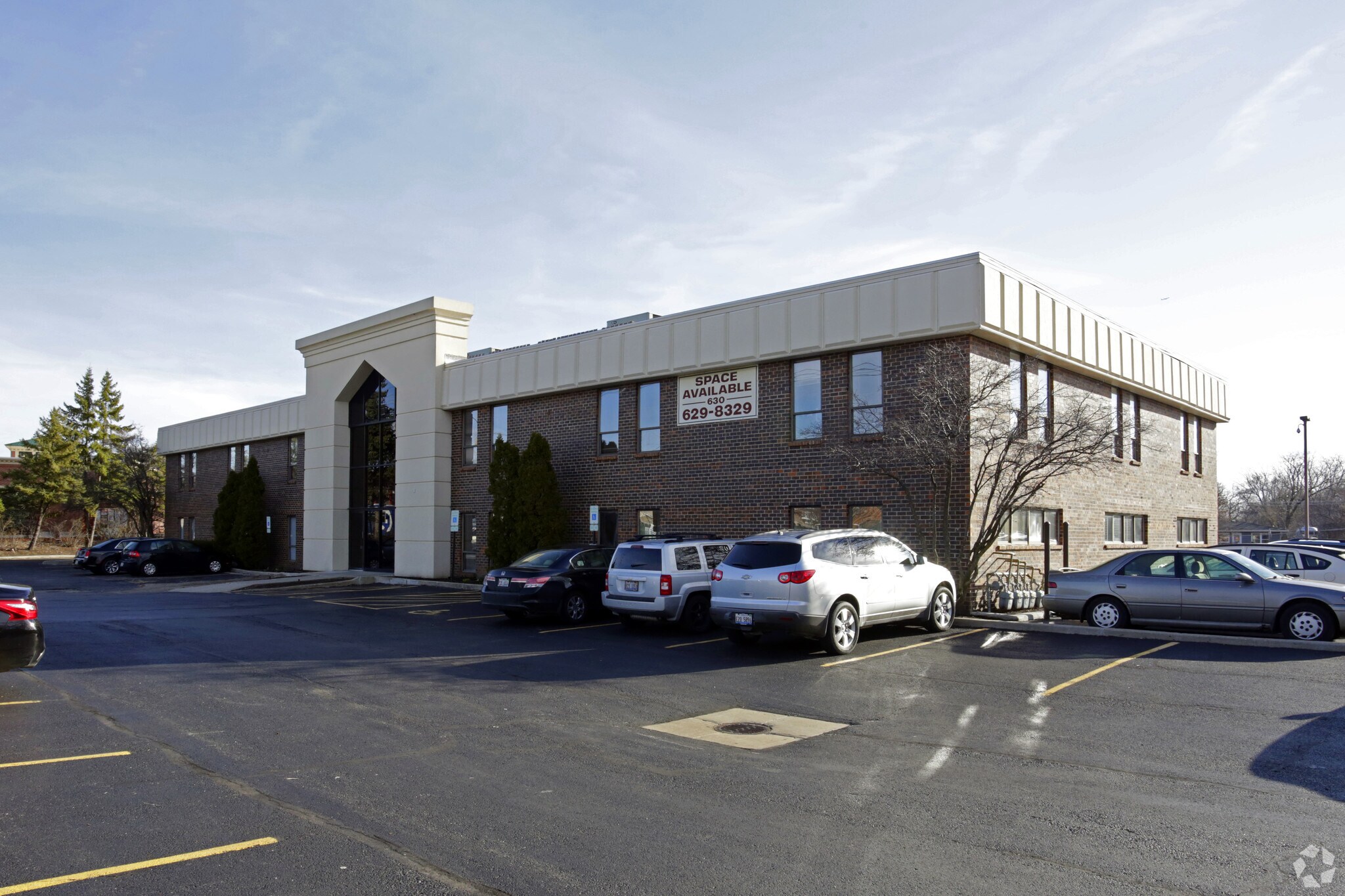 1919 Midwest Rd, Oak Brook, IL 60523 Medical Office