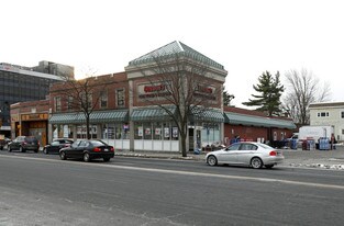 894 Main St, Waltham MA - Bar