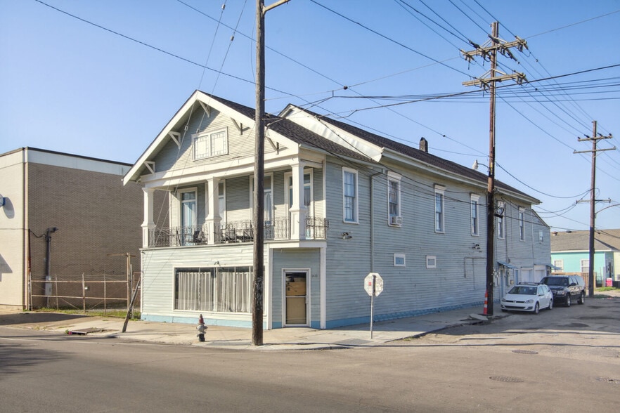 1104 Music St, New Orleans, LA for sale - Primary Photo - Image 1 of 22