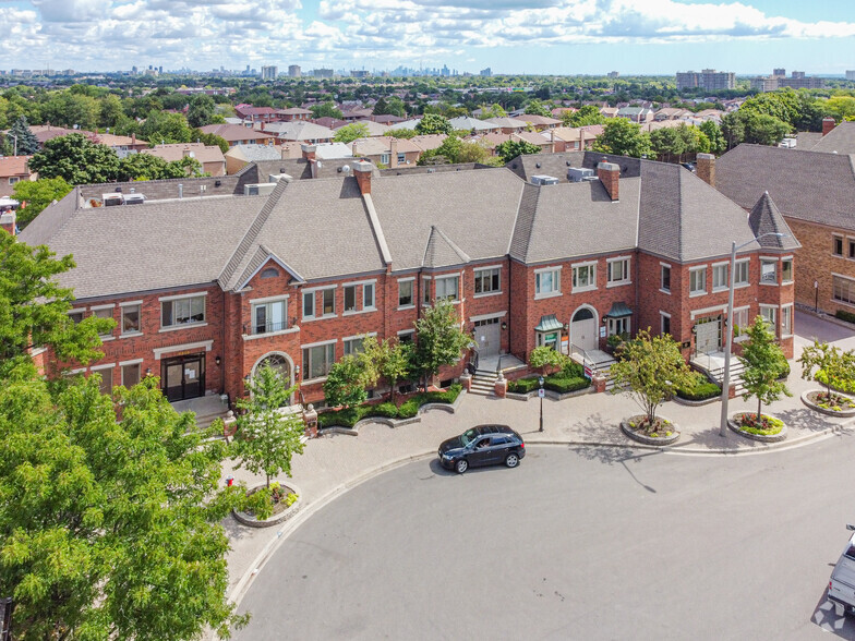 4299 Village Centre Ct, Mississauga, ON for lease - Primary Photo - Image 1 of 2