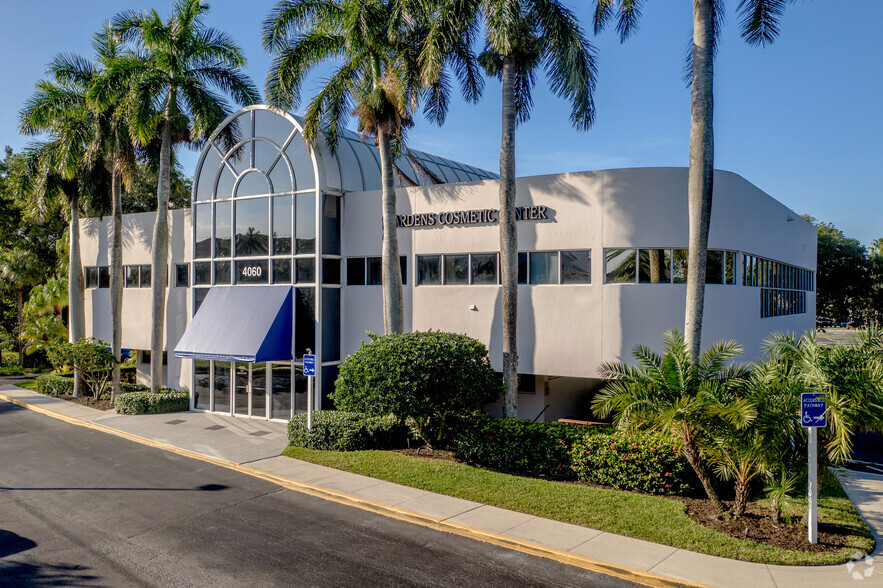 4060 PGA Blvd, Palm Beach Gardens, FL for sale - Building Photo - Image 1 of 1