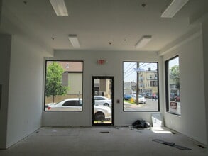 500 Fulton St, Elizabeth, NJ for lease Interior Photo- Image 2 of 3