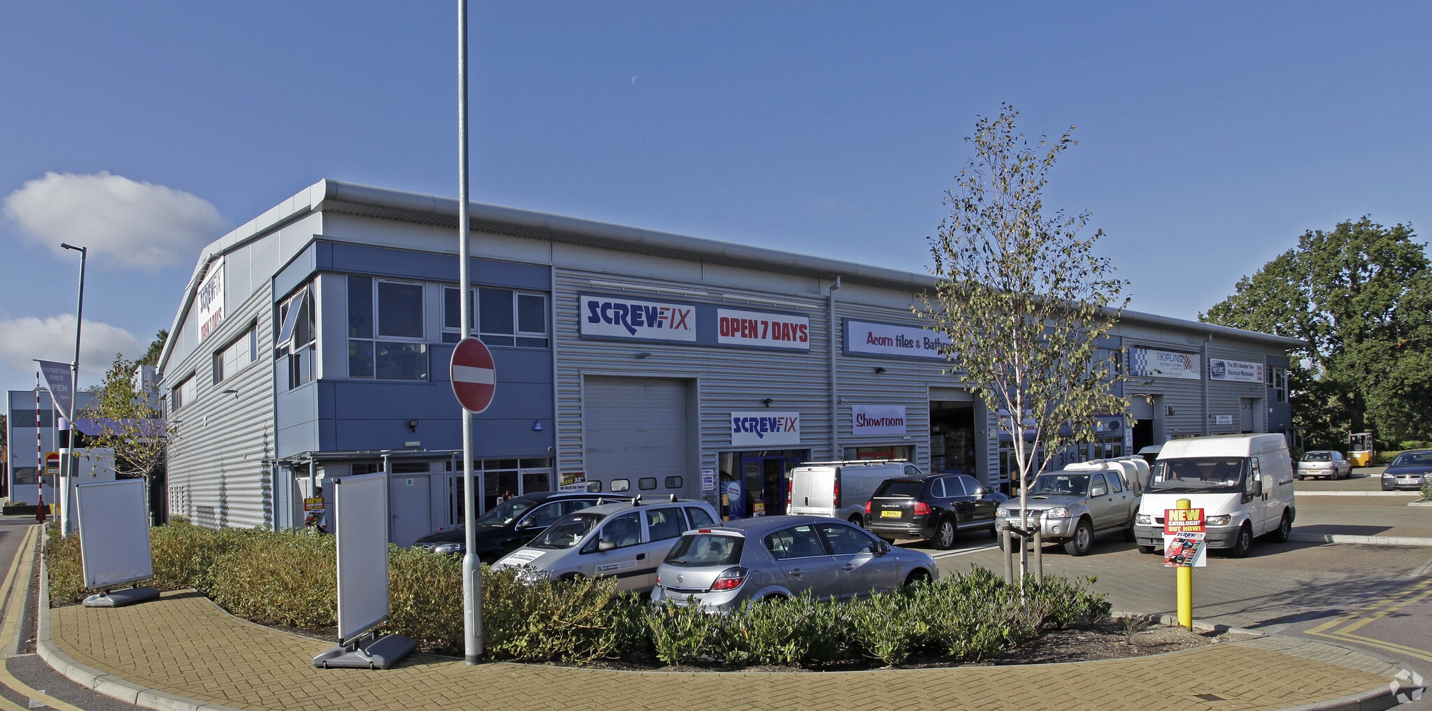 Swallowdale Ln, Hemel Hempstead for sale Primary Photo- Image 1 of 1