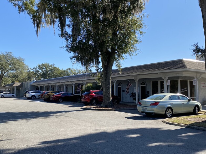 3926-3932 San Jose Park Dr, Jacksonville, FL for lease - Building Photo - Image 1 of 7