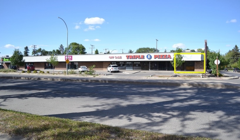 700 Victoria Av, Regina, SK for lease - Building Photo - Image 2 of 10