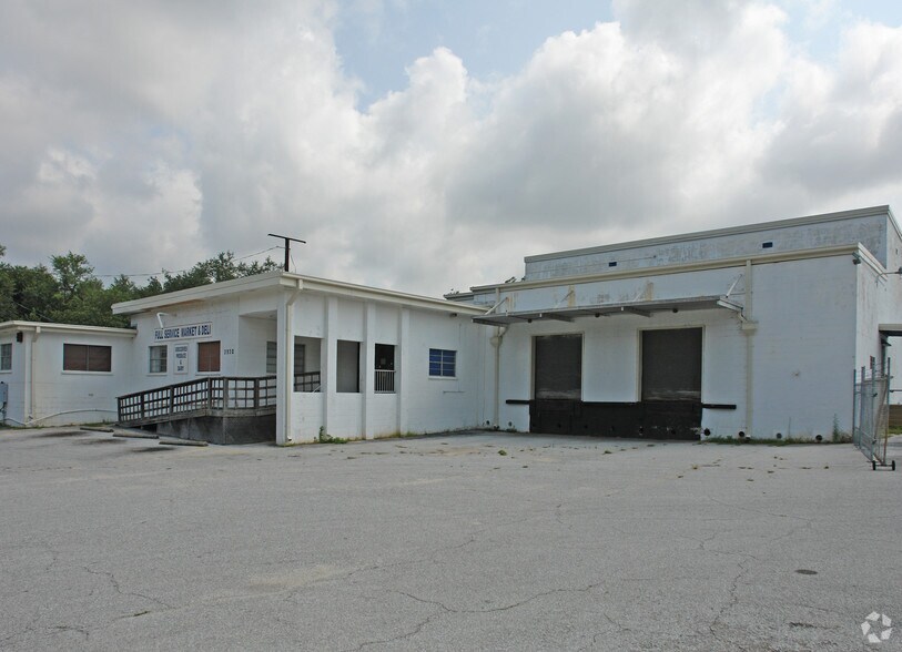 3930 Hollywood Ave, Pensacola, FL 32505