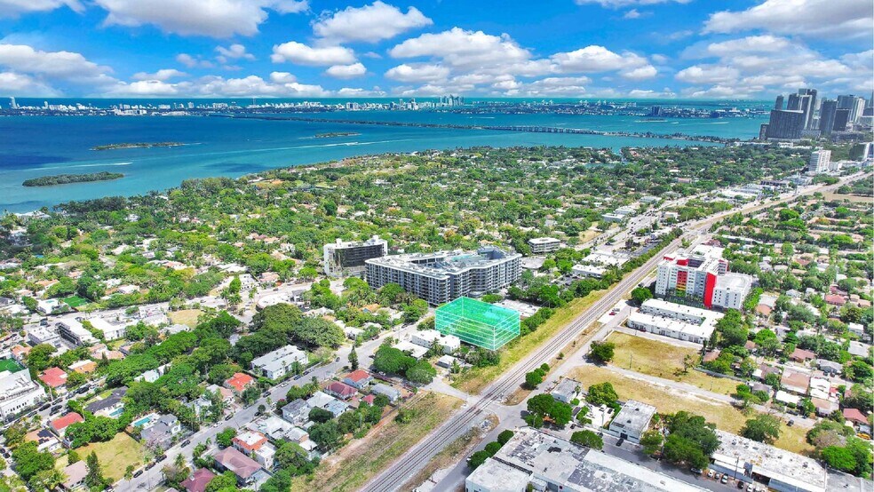 454 NE 58th St, Miami, FL for sale - Building Photo - Image 1 of 1