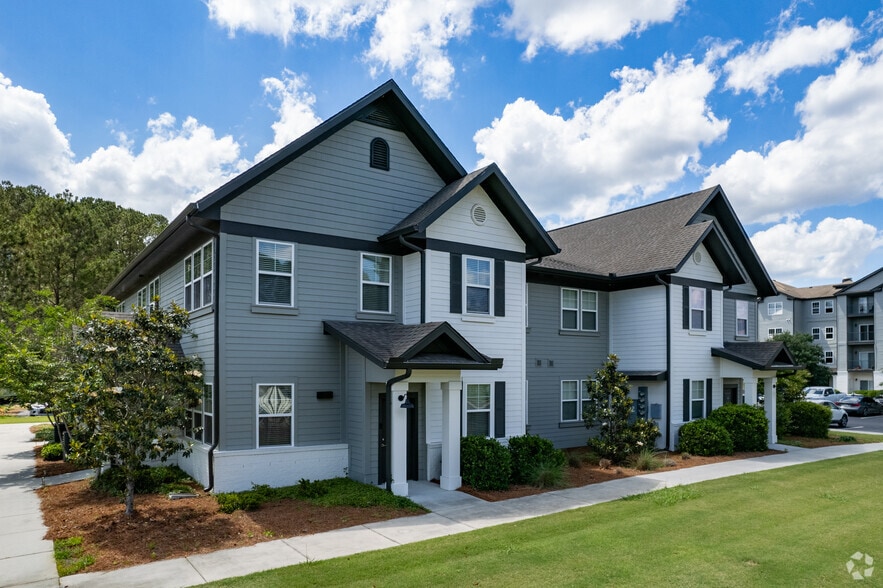 203 Magnolia Blvd, Port Wentworth, GA for sale - Primary Photo - Image 1 of 1