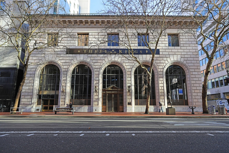 320 SW 6th Ave, Portland, OR for lease - Building Photo - Image 1 of 9